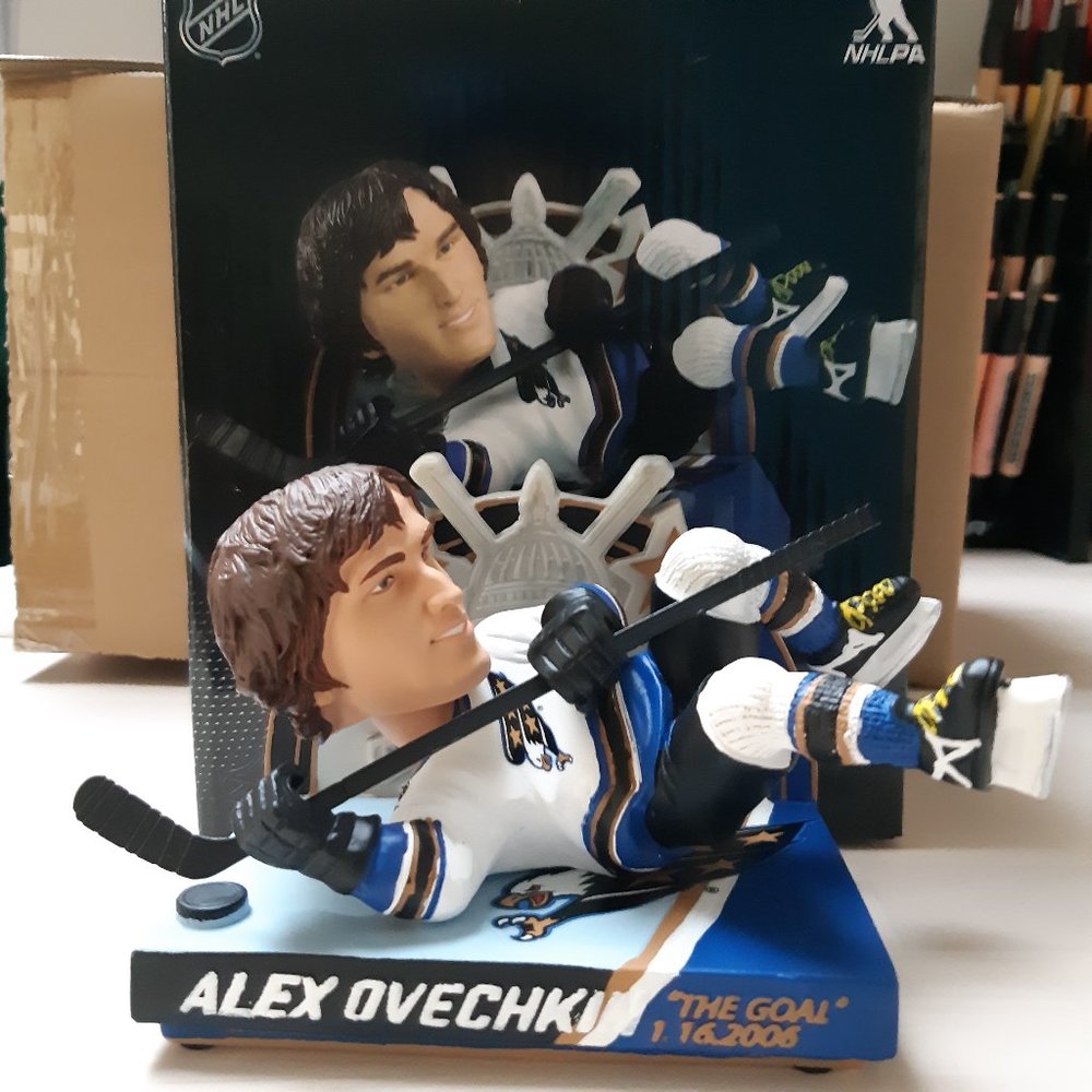 Watching Capitals Alexander Ovechkin "The Goal" Bobblehead - Only 2020 made